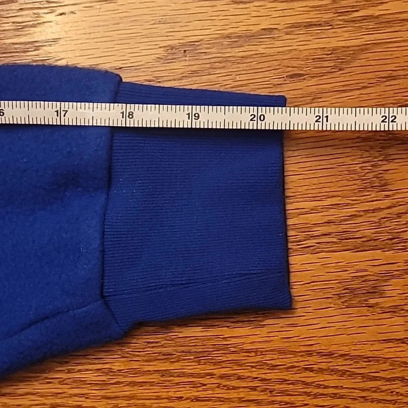 Victoria's Secret PINK women's XS all blue crewneck warm fuzzy sweater LOT E12 - Picture 8 of 8